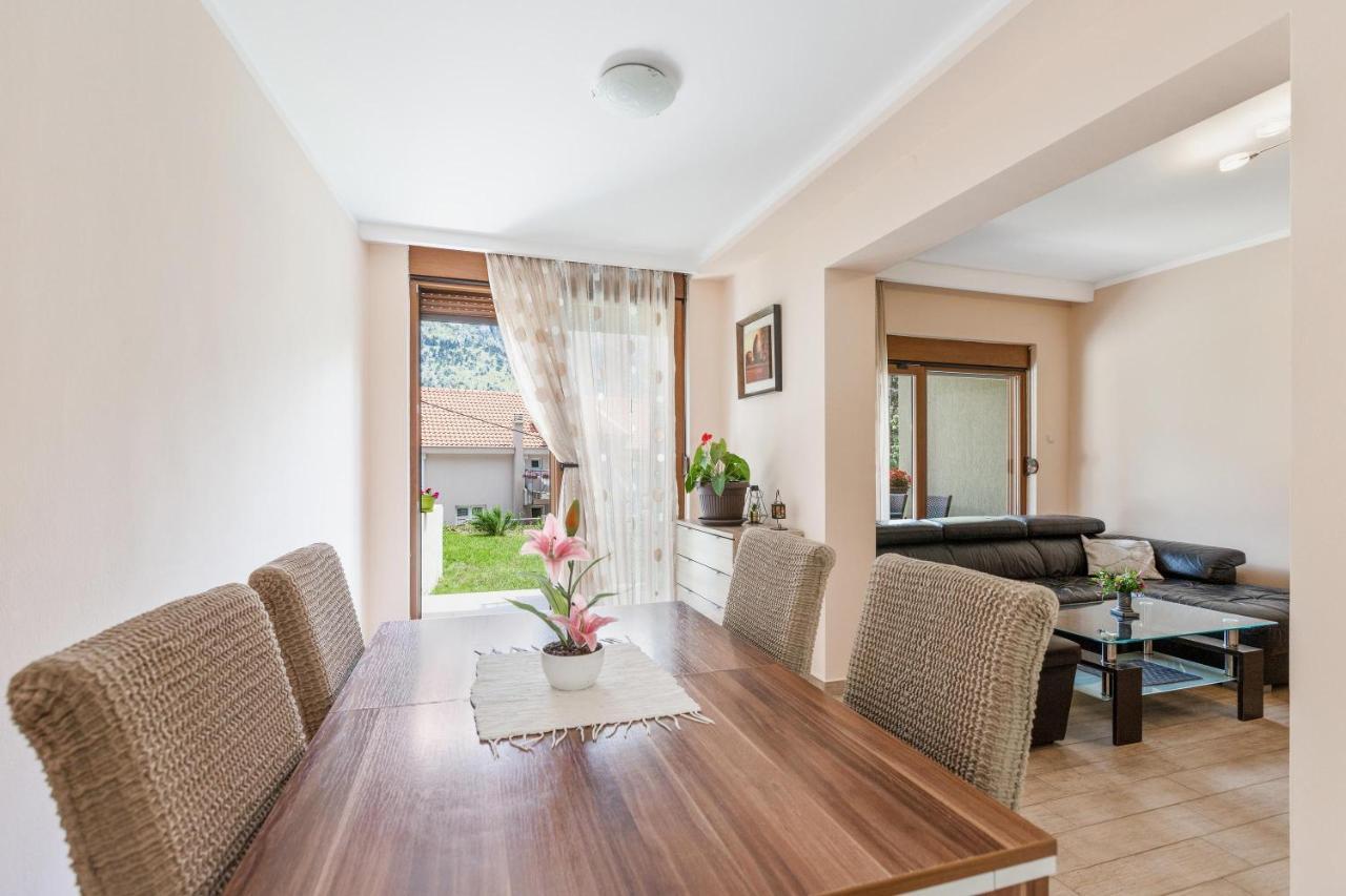Muo Sea Front Apartments Котор Екстериор снимка